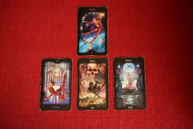 Czy on mnie zdradza tarot? Odkryj prawdę o jego uczuciach Czy on mnie zdradza tarot? Odkryj prawdę o jego uczuciach